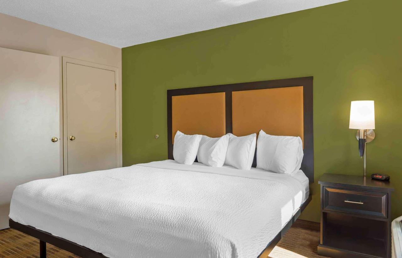 Extended Stay America Suites - Cincinnati - Blue Ash - Reagan Hwy מראה חיצוני תמונה