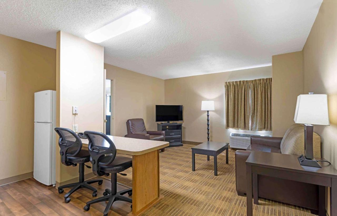 Extended Stay America Suites - Cincinnati - Blue Ash - Reagan Hwy מראה חיצוני תמונה