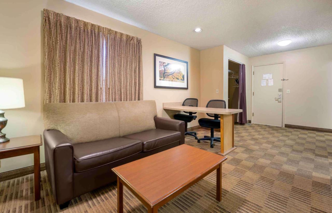Extended Stay America Suites - Cincinnati - Blue Ash - Reagan Hwy מראה חיצוני תמונה